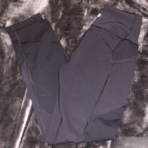 Lululemon Black 7/8 Legging (Discontinued)